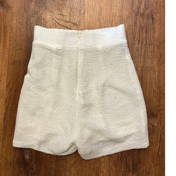 NWT RUMER Rosa Short In White Size XXS - Picture 6 of 7